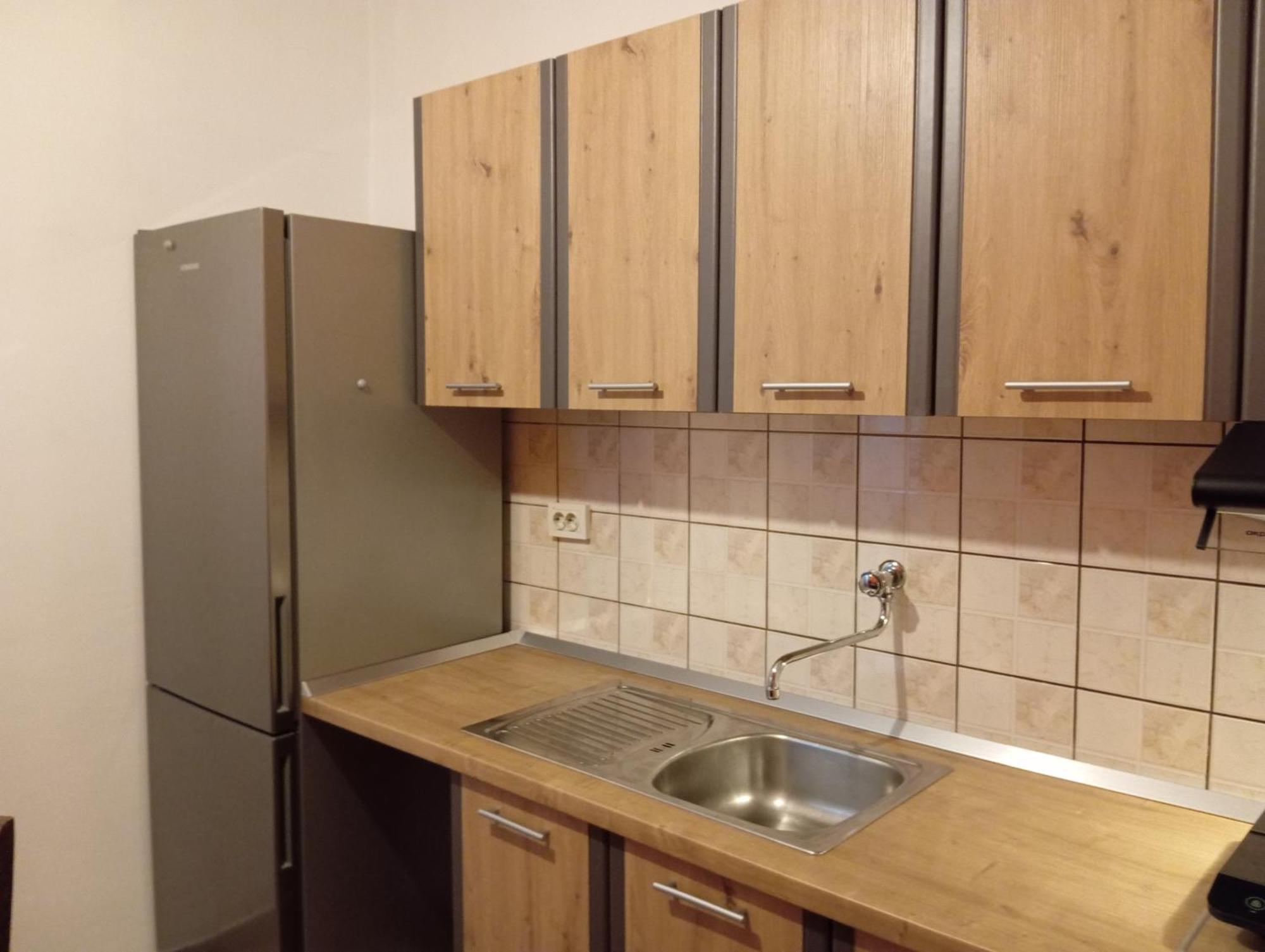 Hostel Kvarner- Private Rooms & Dorms ริเยกา ภายนอก รูปภาพ