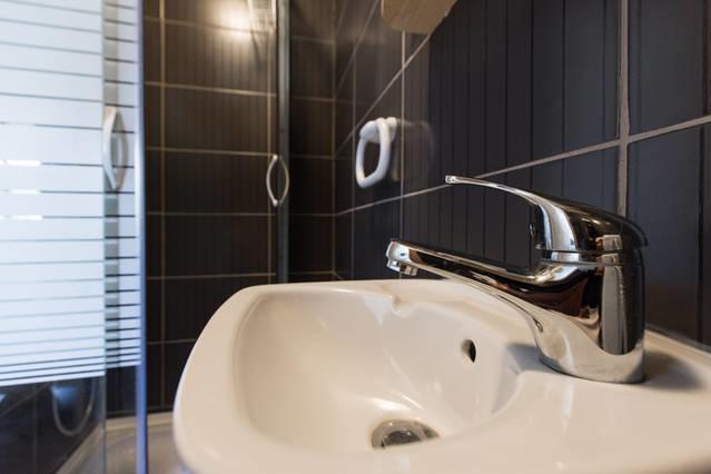 Hostel Kvarner- Private Rooms & Dorms ริเยกา ภายนอก รูปภาพ