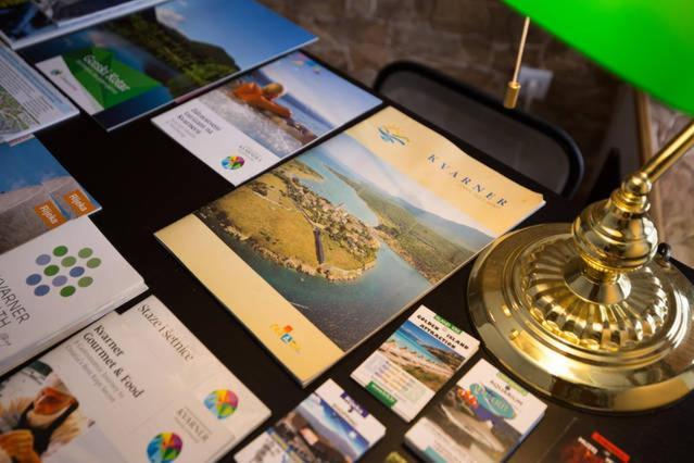 Hostel Kvarner- Private Rooms & Dorms ริเยกา ภายนอก รูปภาพ